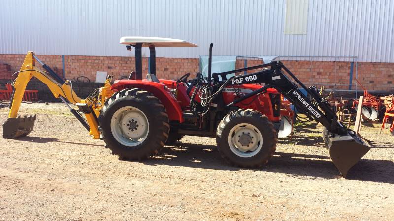 MASSEY FERGUSON 4283, ANO 2010, "VENDIDO"