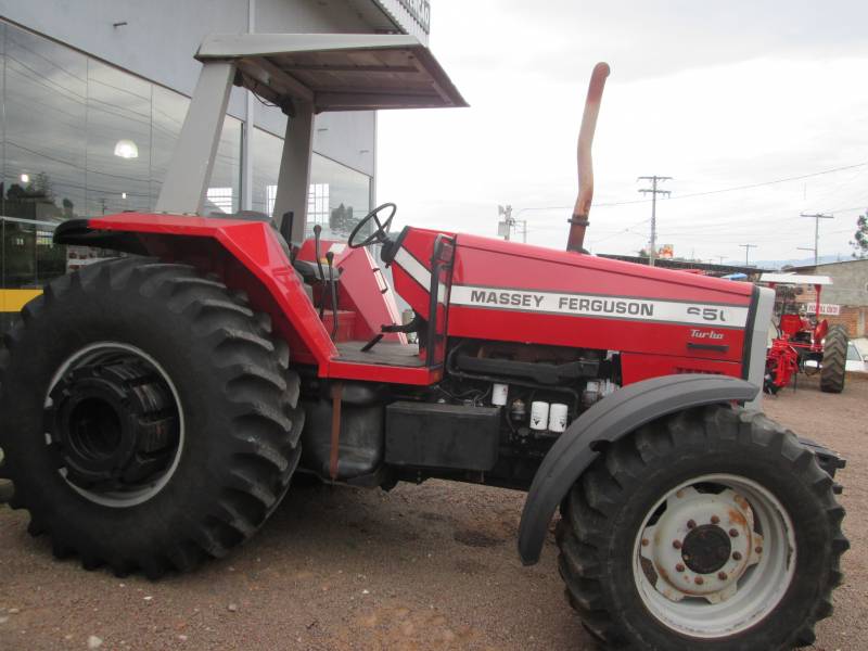 MASSEY FERGUSON 650, ANO 2002, REVISADO COM 03 MESES DE GARANTIA, "VENDIDO" 