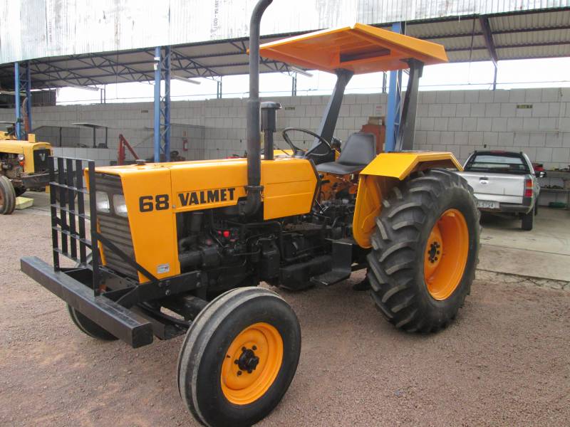 VALMET 68, DIREÇÃO HIDRÁULICA, "VENDIDO" 