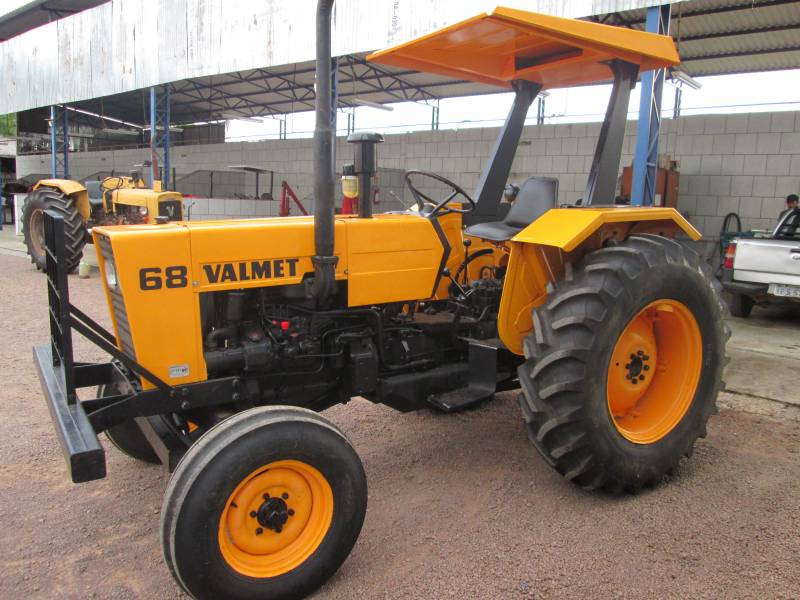 VALMET 68, DIREÇÃO HIDRÁULICA, "VENDIDO" 