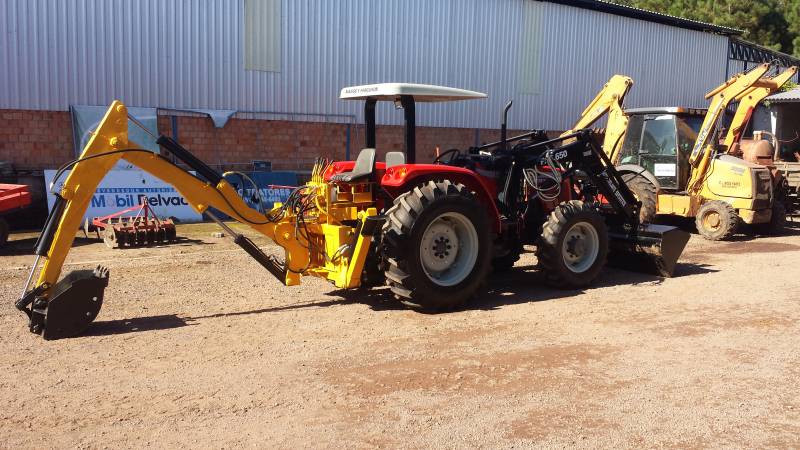 MASSEY FERGUSON 4283, ANO 2010, "VENDIDO"