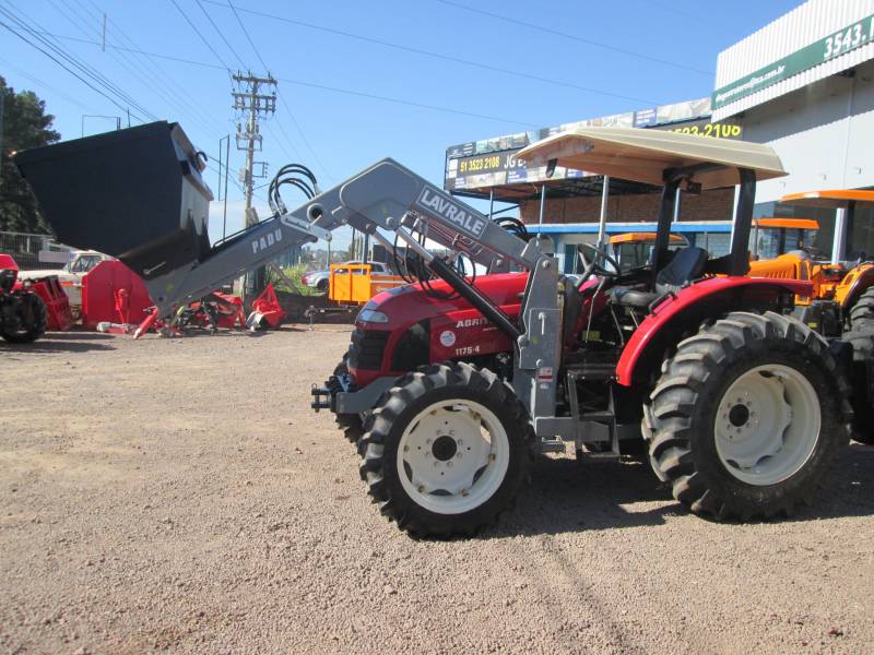 TRATOR YANMAR 1175, 4X4, ANO 2012, C/CONCHA LAVRALE "VENDIDO" 