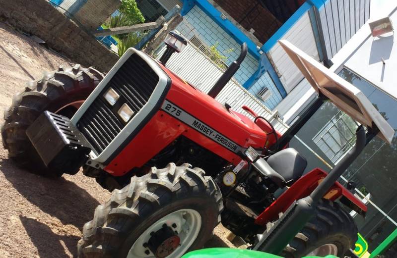 TRATOR MASSEY FERGUSON 275, 4X4, ANO 2000, 03 MESES DE GARANTIA, "VENDIDO" 