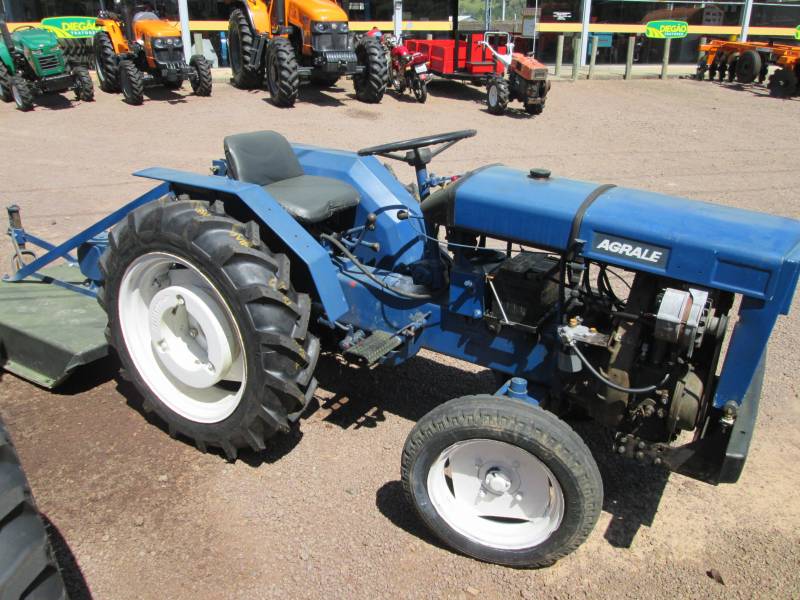 AGRALE 4100, ANO 1984, COM ROÇADEIRA, 03 MESES DE GARANTIA, "VENDIDO" 