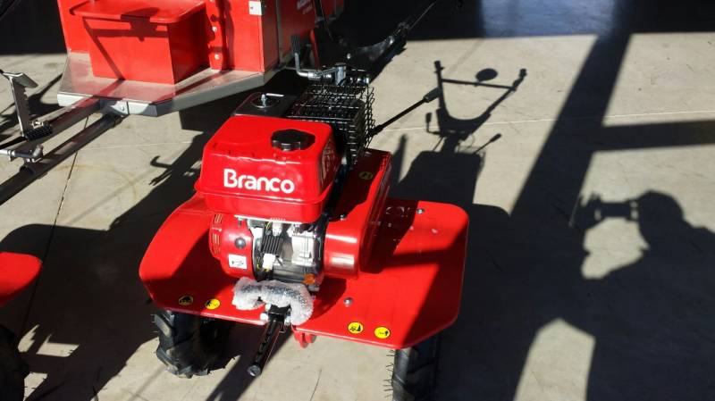 TRATORITO BRANCO 6.5HP NOVO - "VENDIDO" 