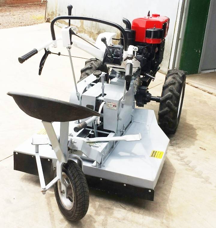 MICRO TRATOR JINMA 15HP  C/APARADOR GRAMA MOLDEMAQ - 03 MESES DE GARANTIA - VENDIDO