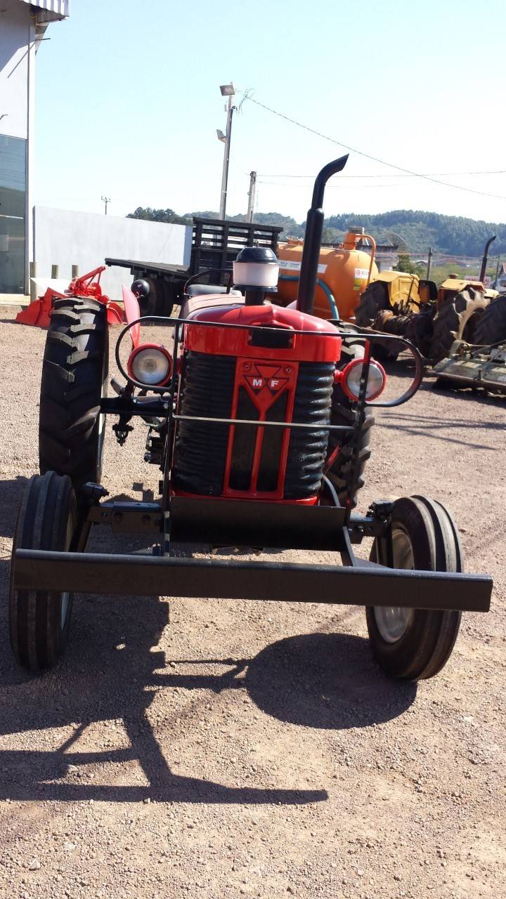 MASSEY FERGUSON 50X, IMPECÁVEL, 04 PNEUS NOVOS, 03 MESES DE GARANTIA, "VENDIDO" 