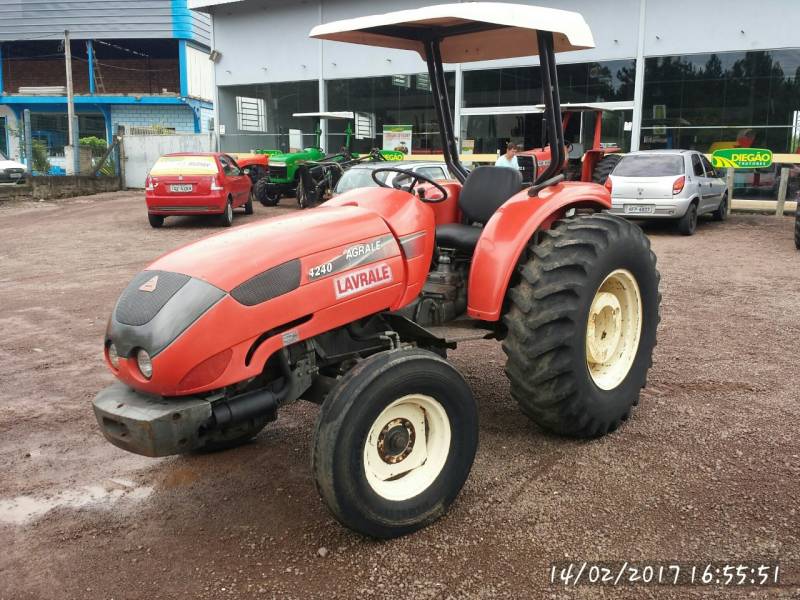 AGRALE 4240 - D.H. - ANO 2000 - REVISADO - 03 MESES DE GARANTIA - "VENDIDO" 