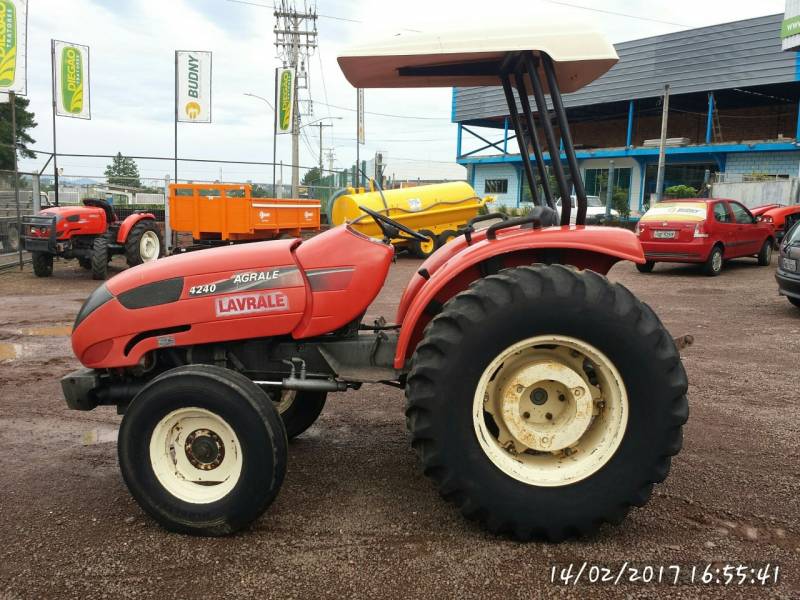 AGRALE 4240 - D.H. - ANO 2000 - REVISADO - 03 MESES DE GARANTIA - "VENDIDO" 