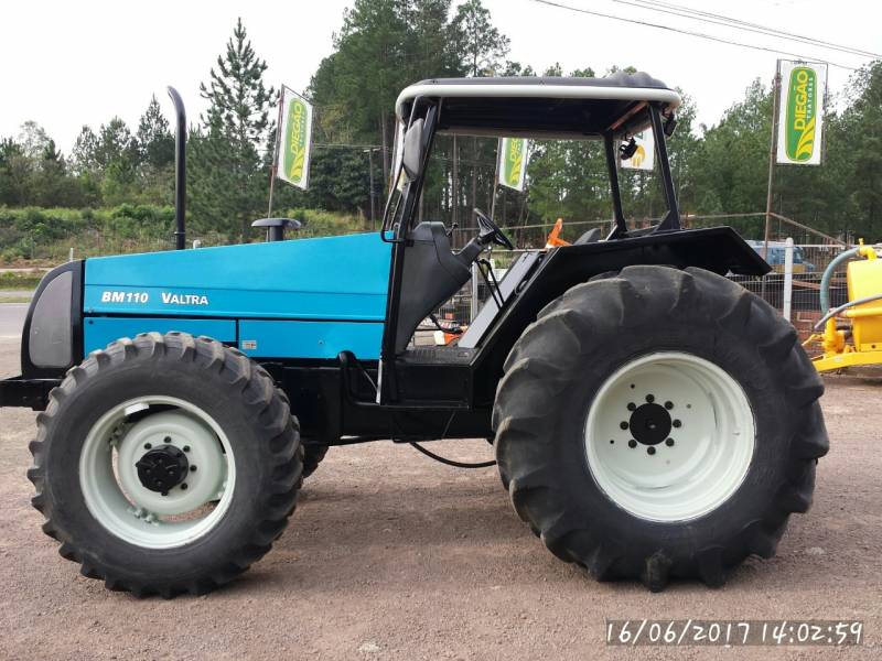 TRATOR VALTRA BM 110 (DIE 568) ANO 2002 - "VENDIDO" 