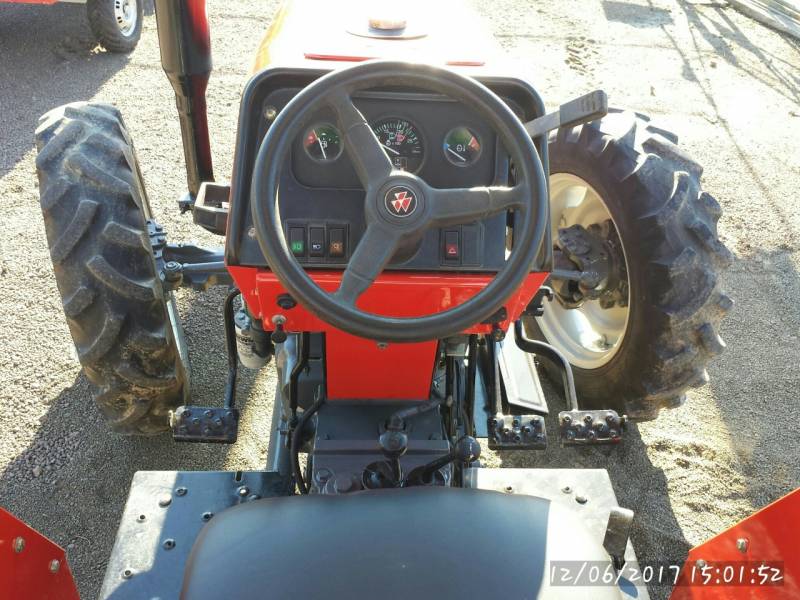 TRATOR MASSEY FERGUSON 255 - 4X4 - ANO 2010 - "VENDIDO" 