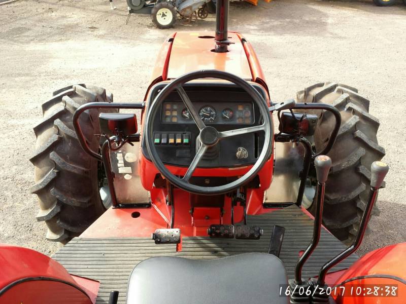 TRATOR MASSEY FERGUSON 5290 - 4X4 - ANO 2001 - "VENDIDO" 