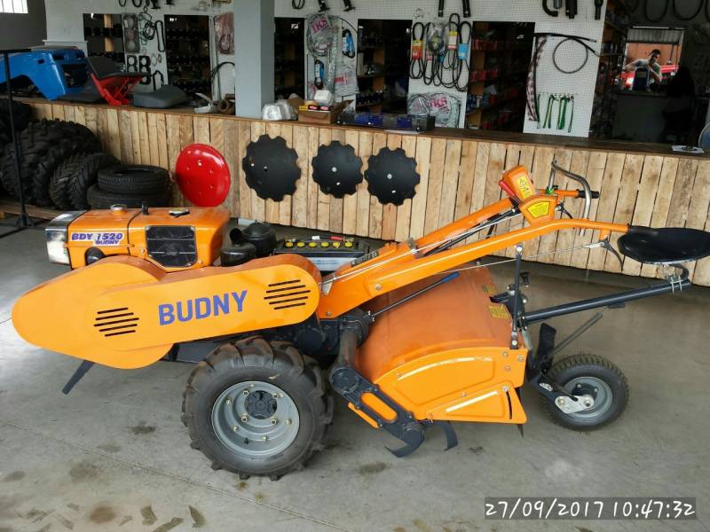 MICRO TRATOR BUDNY 15HP - PARTIDA ELÉTRICA - NOVO- VENDIDO