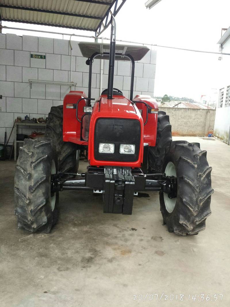 TRATOR MASSEY FERGUSON 5290 - 4X4 - ANO 2008 