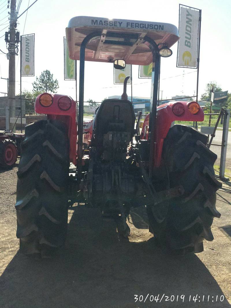 TRATOR MASSEY FERGUSON 4275 - ANO 2013 4X4 - VENDIDO