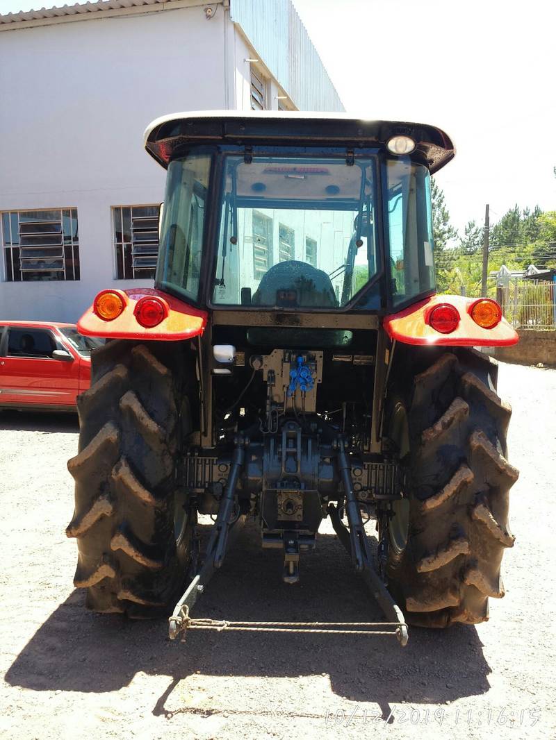 TRATOR MASSEY FERGUSON 4275 - ANO 2010 - C/CABINE ORIGINAL - 4X4 -VENDIDO 