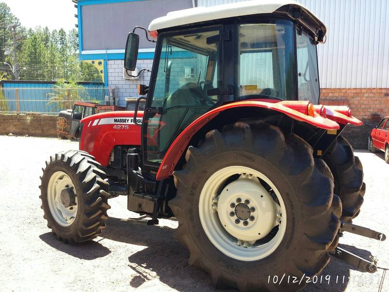 TRATOR MASSEY FERGUSON 4275 - ANO 2010 - C/CABINE ORIGINAL - 4X4 -VENDIDO 