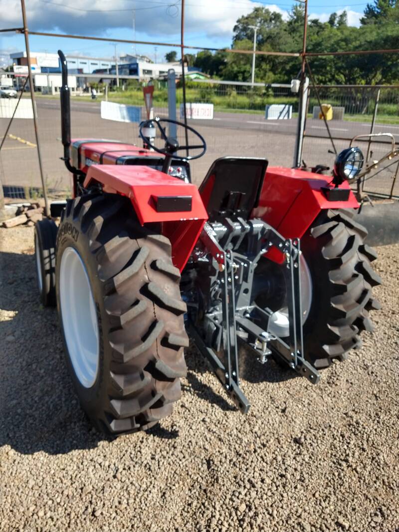 TRATOR AGRALE 4200 (DIE-2119)  - VENDIDO