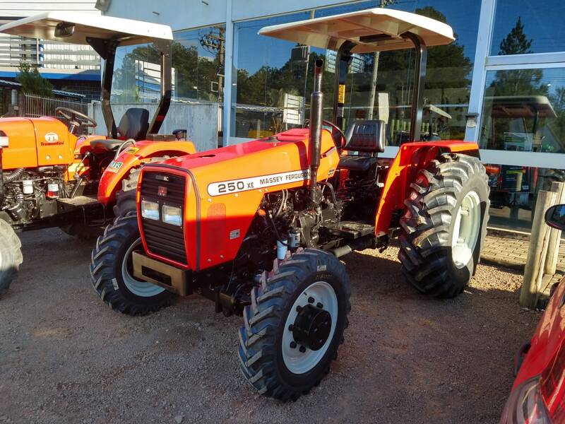 TRATOR MASSEY FERGUSON 250XE - ANO 2007- 4X4-VENDIDO 