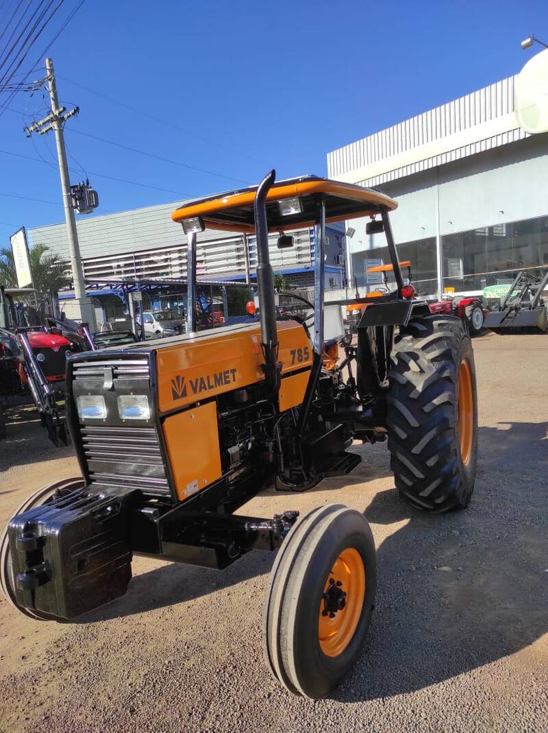 TRATOR VALMET 785 4X2 (DIE-2271) - VENDIDO