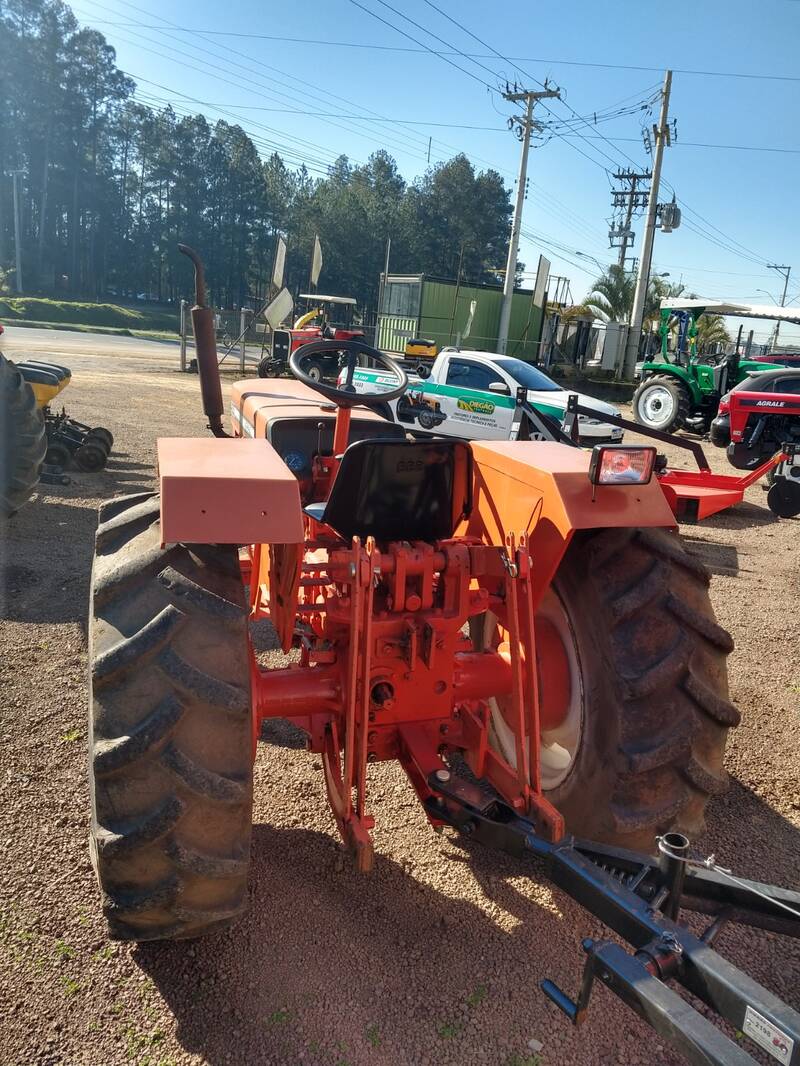 TRATOR AGRALE 4200 (DIE-2244) - VENDIDO