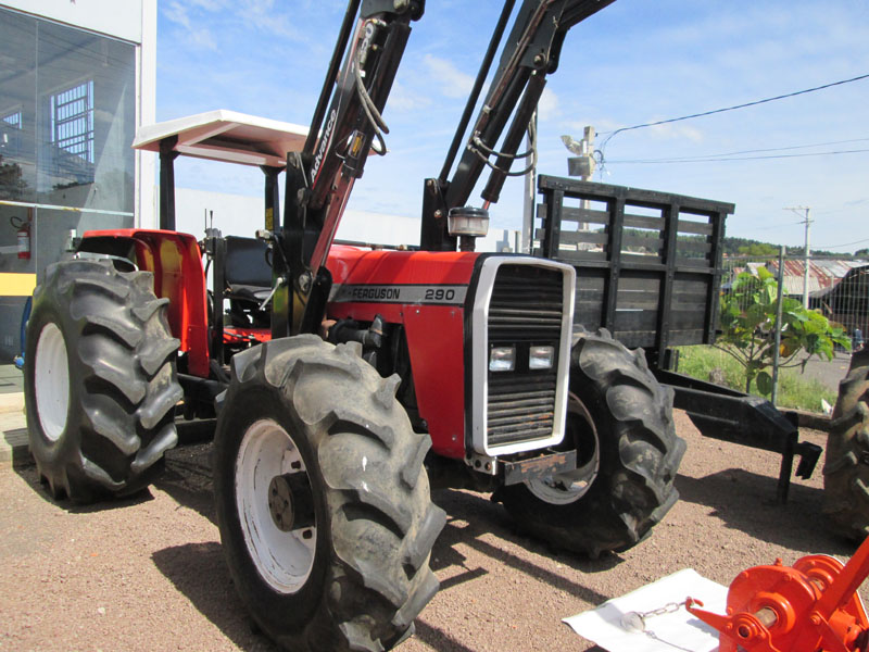 TRATOR MASSEY FERGUSON 290, ANO 2002, 4X4, TURBO, 3 ALAVANCAS, C/KIT GARFO,PLAINA E CONCHA - 