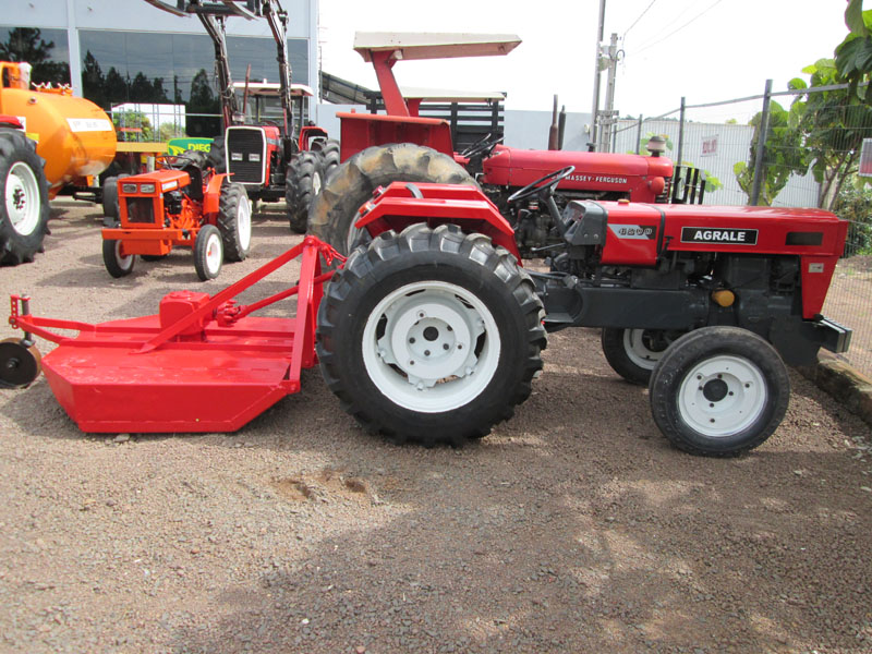 TRATOR AGRALE 4200 - ANO 1989 - COM ROÇADEIRA - "VENDIDO"